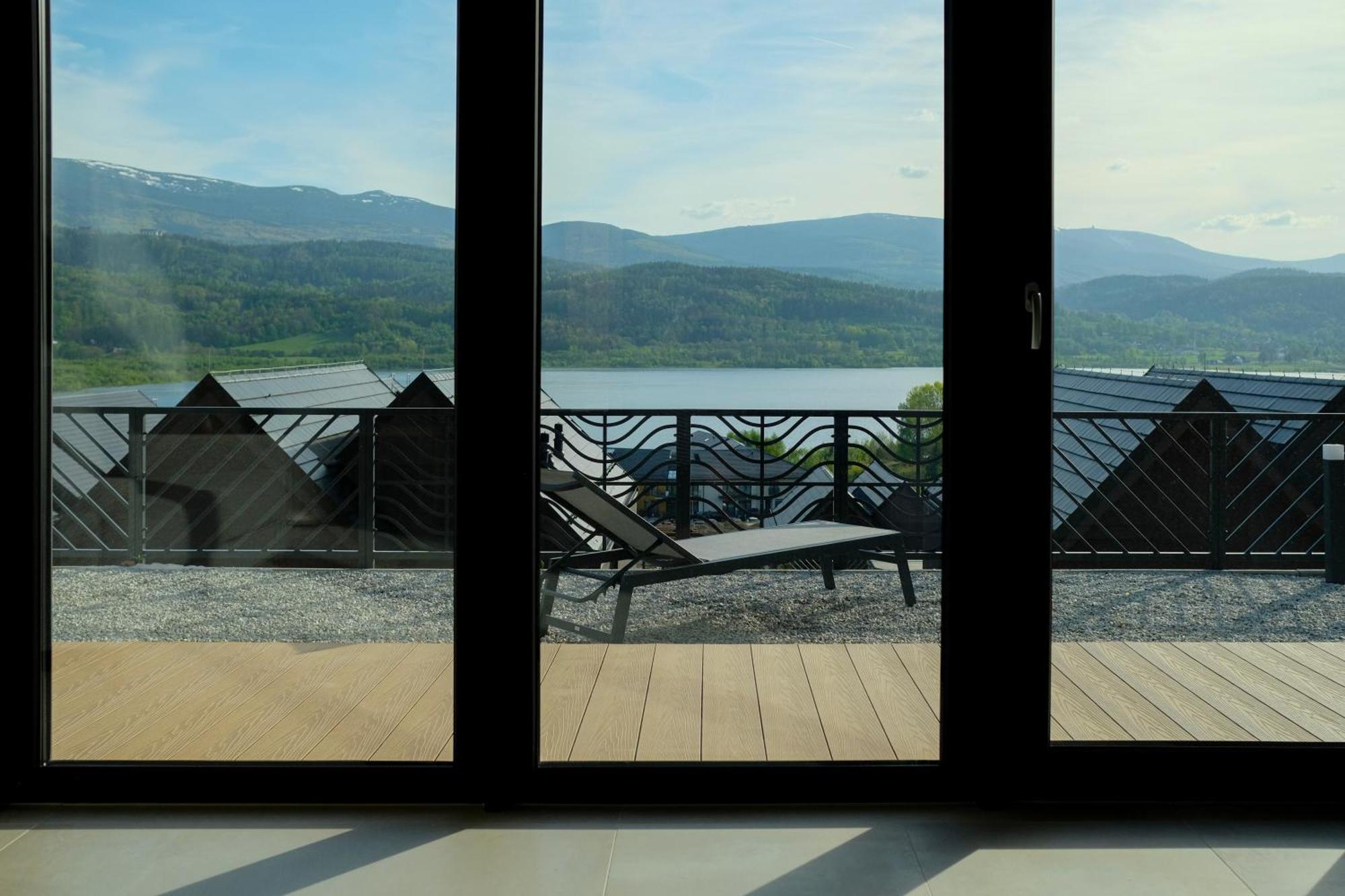 Wille W Lake Hill Karkonosze Resort & Spa Sosnowka  Bagian luar foto